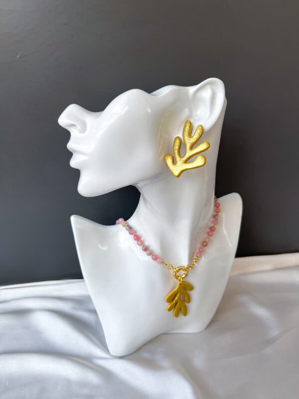 ⁦Coral Necklace⁩ - الصورة ⁦10⁩