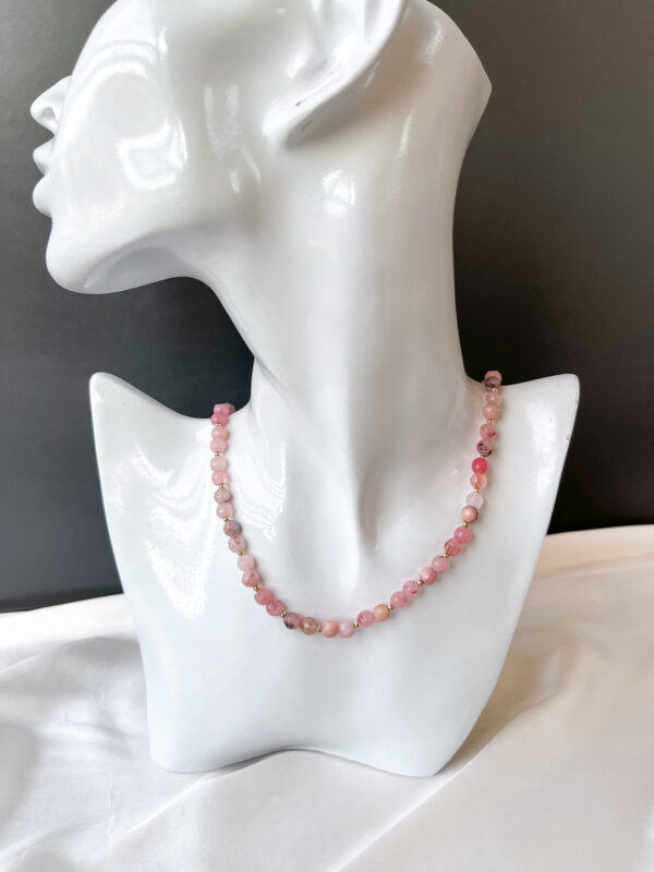 ⁦Coral Necklace⁩ - الصورة ⁦8⁩