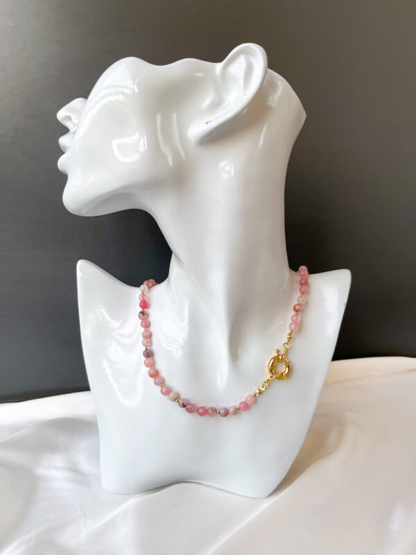 ⁦Coral Necklace⁩ - الصورة ⁦7⁩