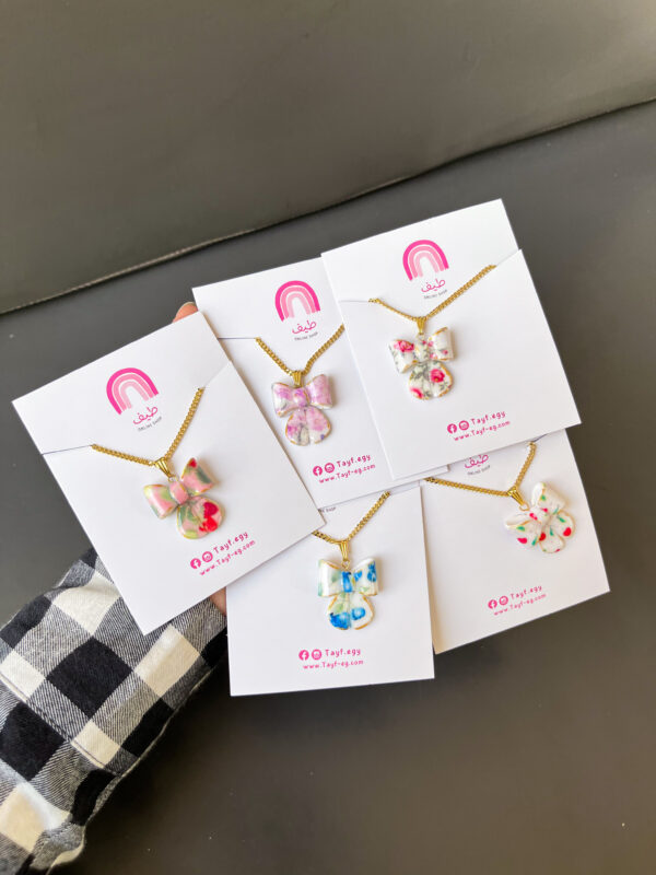 ⁦Summer Bows Necklace⁩ - الصورة ⁦3⁩
